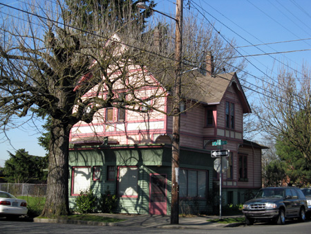 pinkhousephotoap.jpg